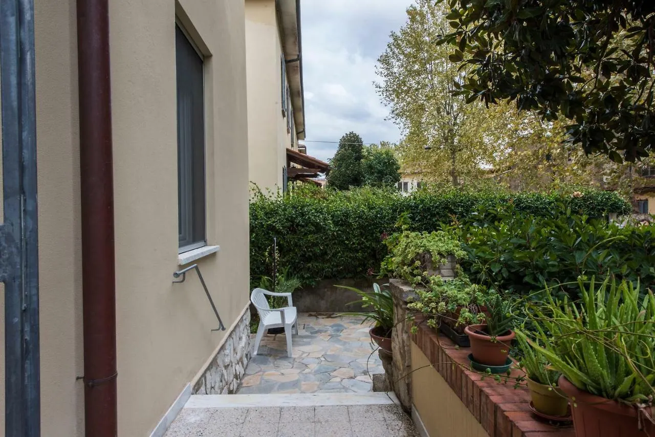 Apartament Sotto La Torre Piza Włochy
