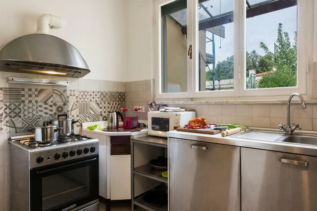 Apartament Sotto La Torre Piza Włochy