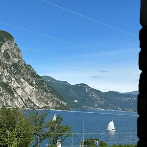 Mira Apartament Lecco
